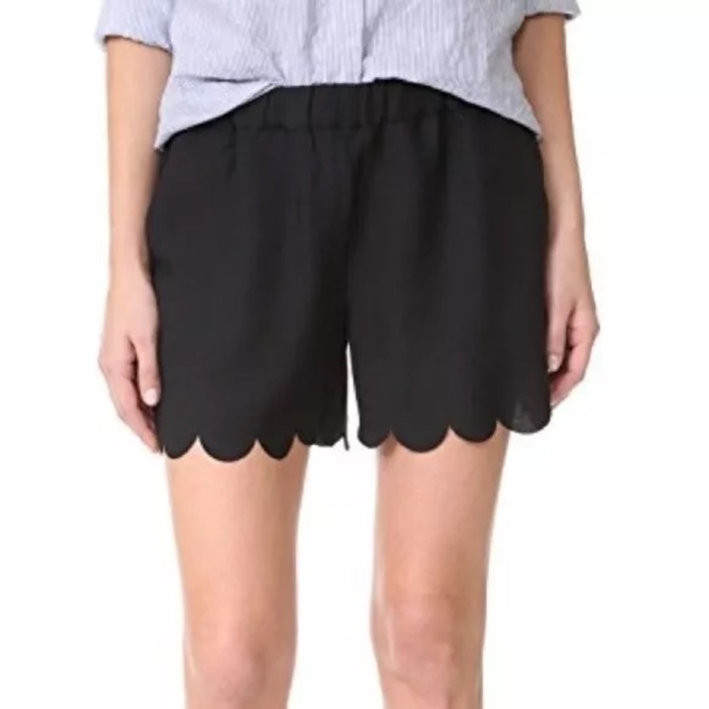 Madewell pull on scalloped black shorts